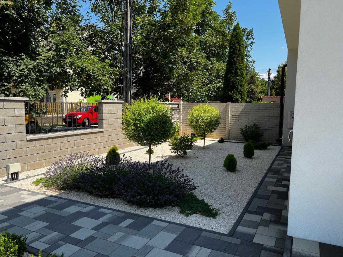 Th-Lux Apartman Hajdúszoboszló Exterior foto